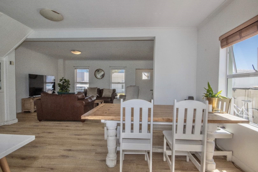 3 Bedroom Property for Sale in Royal Ascot Western Cape